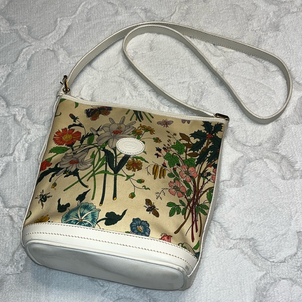Gucci VTG Flora Messenger Bag - Picture 4 of 17